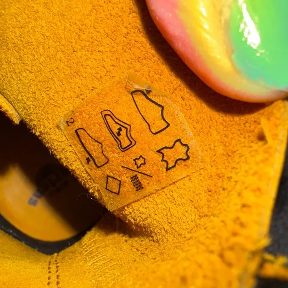 Dr Martens 1460 Pascal Yellow Stitch Black Leather Boots Mens Sz 8/Women's 9 - Picture 6 of 7